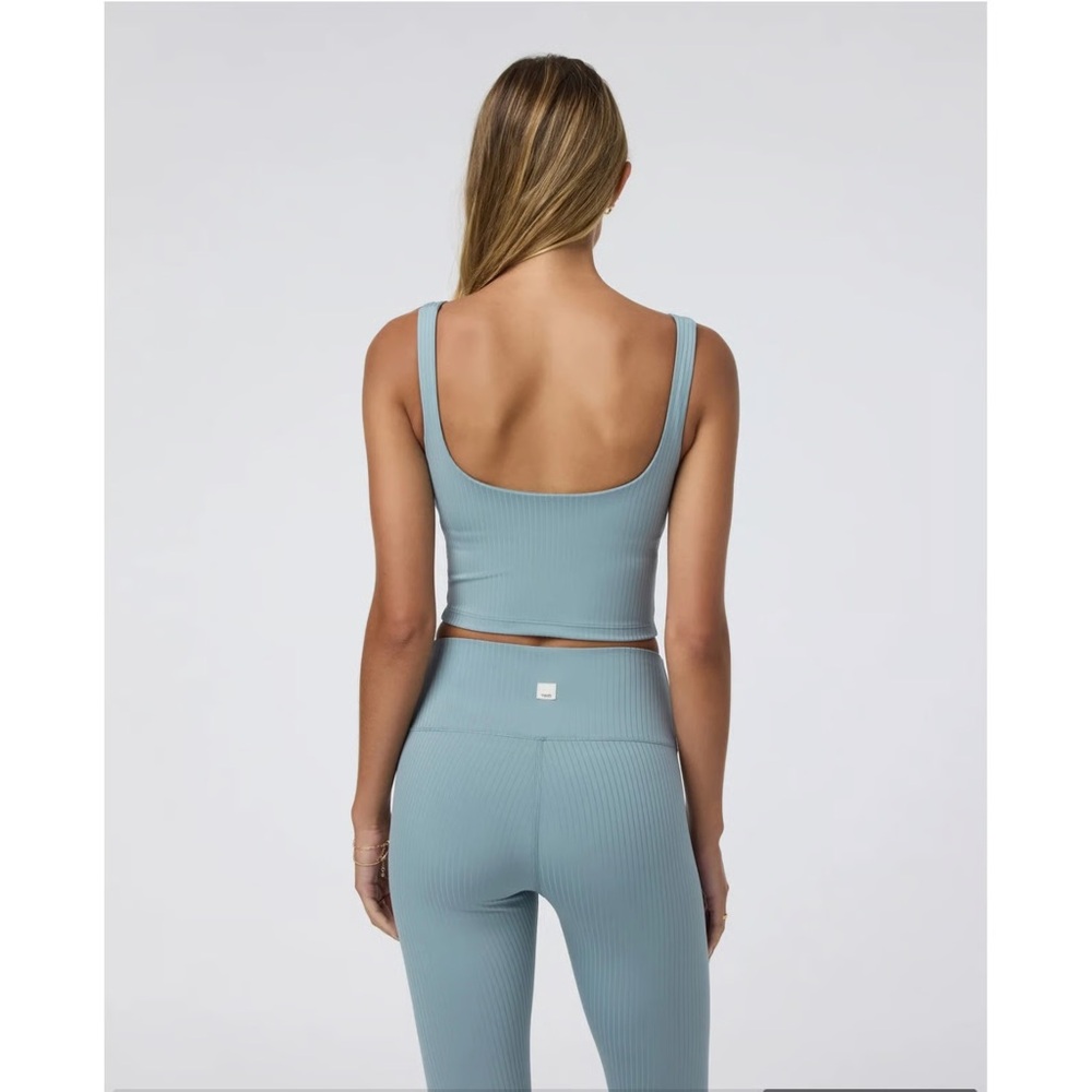 Vuori Inversion Rib Support Tank - Picture 3 of 3